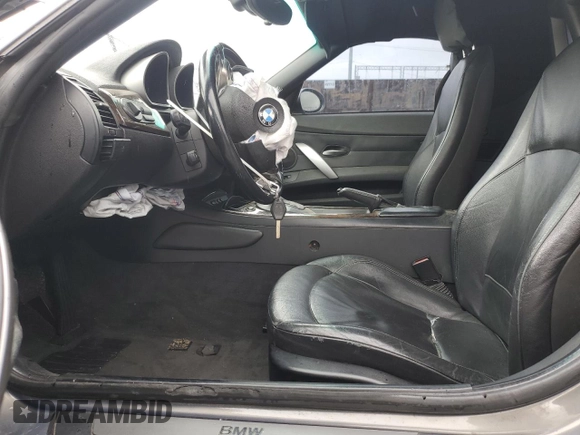 2007 BMW Z4 3.0i with VIN 4USBU33517LW70598, listed as a Copart auction lot 48433985 with 0 mi miles and Salvage Title. Bid and sale history available at carsss.com. Image 7.