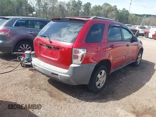 2005 Chevrolet Equinox LS with VIN 2CNDL13F556120210, listed as a IAAI auction lot 41840163 with 195,893 mi miles. Bid and sale history available at carsss.com. Image 4.