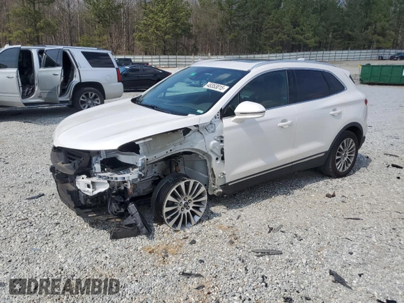 2017 Lincoln MKC Reserve with VIN 5LMCJ3C9XHUL71721, listed as a Copart auction lot 48353015 with 109,650 mi miles and Salvage title. Bid and sale history available at DreamBid. Image 1.