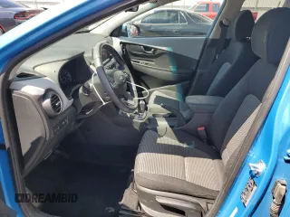 2020 Hyundai Kona SEL with VIN KM8K2CAA7LU514853, listed as a Copart auction lot 53077785 with 68,977 mi miles and Salvage Title. Bid and sale history available at DreamBid. Image 7.
