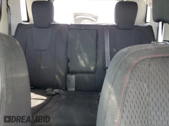 2014 GMC Terrain SLE z VIN 2GKALMEK4E6339084, wystawiony jako Copart lot #59180395 z przebiegiem 118 985 mil mil oraz Szkoda całkowita • Salvage title. Historia ofert i sprzedaży dostępna na DreamBid. Obrazek 10.