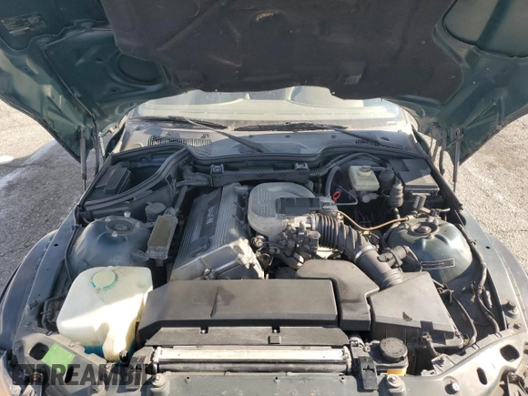 1997 BMW 3 Series 1.9L with VIN 4USCH7322VLB77986, listed as a Copart auction lot 83723584 with 88,712 mi miles and Clean Title. Bid and sale history available at carsss.com. Image 11.