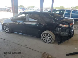2022 Toyota Corolla LE with VIN JTDEPMAEXNJ197960, listed as a Copart auction lot 52386075 with 32,221 mi miles and Salvage Title. Bid and sale history available at DreamBid. Image 2.