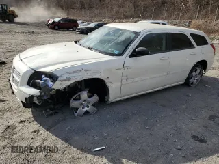 2005 Dodge Magnum SXT z VIN 2D4GZ48VX5H644848, wystawiony jako Copart lot #87614515 z przebiegiem 146 577 mil mil oraz Nie do naprawy • Non repairable. Historia ofert i sprzedaży dostępna na DreamBid. Obrazek 1.