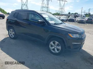 2018 Jeep Compass Altitude with VIN 3C4NJDBB9JT147463, listed as a IAAI auction lot 42316179 with 193,618 mi miles and . Bid and sale history available at DreamBid. Image 1.