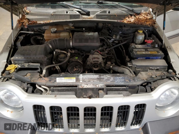 2006 Jeep Liberty Sport with VIN 1J4GL48K83W729135, listed as a Copart auction lot 52441464 with 97,735 mi miles and Clean Title. Bid and sale history available at carsss.com. Image 12.