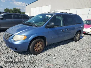 2007 Chrysler Town & Country LX z VIN 2A8GP44R27R147794, wystawiony jako Copart lot #57584545 z przebiegiem 183 031 mil mil oraz Szkoda całkowita • Salvage title. Historia ofert i sprzedaży dostępna na DreamBid. Obrazek 1.