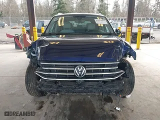 2022 Volkswagen Tiguan SE with VIN 3VV2B7AX5NM118400, listed as a IAAI auction lot 41664009 with 85,101 mi miles. Bid and sale history available at carsss.com. Image 12.
