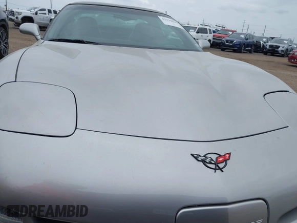 2004 Chevrolet Corvette with VIN 1G1YY22G645132408, listed as a IAAI auction lot 42110641 with 32,707 mi miles and . Bid and sale history available at DreamBid. Image 6.