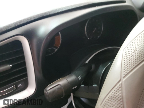 2021 Jeep Renegade Latitude z VIN ZACNJCBB5MPM22314, wystawiony jako Copart lot #52148495 z przebiegiem Nie podano mil oraz Szkoda całkowita • Salvage title. Historia ofert i sprzedaży dostępna na DreamBid. Obrazek 9.