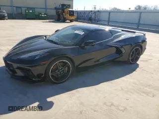 2022 Chevrolet Corvette 3LT with VIN 1G1YC3D4XN5111621, listed as a Copart auction lot 47439585 with 9,795 mi miles and Salvage Title. Bid and sale history available at carsss.com. Image 1.