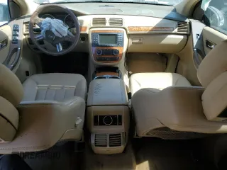 2008 Mercedes-Benz R 3.5L with VIN 4JGCB65E68A071994, listed as a Copart auction lot 75475864 with 147,510 mi miles and Salvage Title. Bid and sale history available at carsss.com. Image 8.
