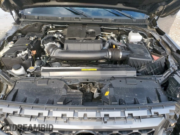 2024 Nissan Frontier SV z VIN 1N6ED1EJ9RN652436, wystawiony jako Copart lot #58829885 z przebiegiem 18 520 mil mil oraz Szkody całkowita. Historia ofert i sprzedaży dostępna na DreamBid. Obrazek 11.