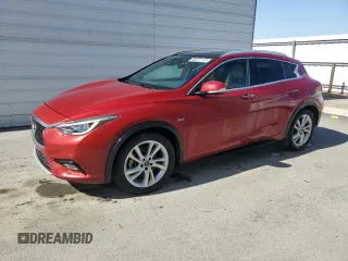 2017 Infiniti QX30 Premium z VIN SJKCH5CP5HA036085, wystawiony jako Copart lot #51936665 z przebiegiem 74 876 mil mil oraz Tytuł czysty. Historia ofert i sprzedaży dostępna na DreamBid. Obrazek 1.