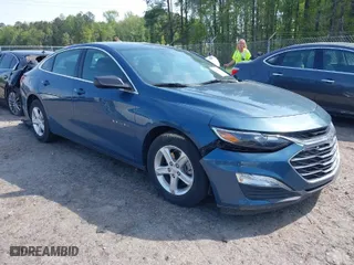 2024 Chevrolet Malibu LS with VIN 1G1ZC5ST2RF130755, listed as a IAAI auction lot 42015721 with 20,585 mi miles. Bid and sale history available at carsss.com. Image 1.