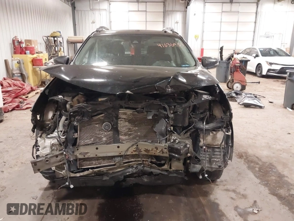 2018 Toyota RAV4 XLE with VIN 2T3RFREV3JW817989, listed as a IAAI auction lot 41636957 with 182,265 mi miles. Bid and sale history available at carsss.com. Image 13.