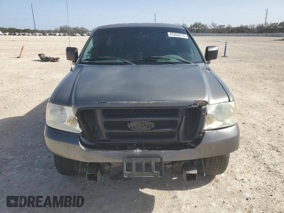 2005 Ford F-150 XL with VIN 1FTRF122X5NB97523, listed as a Copart auction lot 47263215 with 220,777 mi miles and Salvage Title. Bid and sale history available at carsss.com. Image 5.
