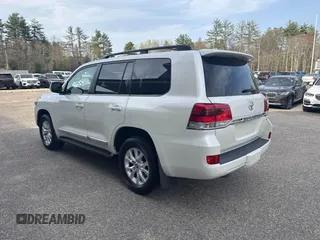 2016 Toyota Land Cruiser z VIN JTMCY7AJ4G4037285, wystawiony jako IAAI lot #42158243 z przebiegiem 195 028 mil mil oraz . Historia ofert i sprzedaży dostępna na DreamBid. Obrazek 3.