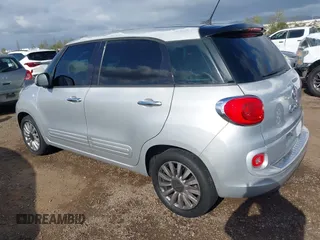 2014 FIAT 500L Easy with VIN ZFBCFABH5EZ024112, listed as a IAAI auction lot 41962896 with 139,273 mi miles. Bid and sale history available at carsss.com. Image 3.