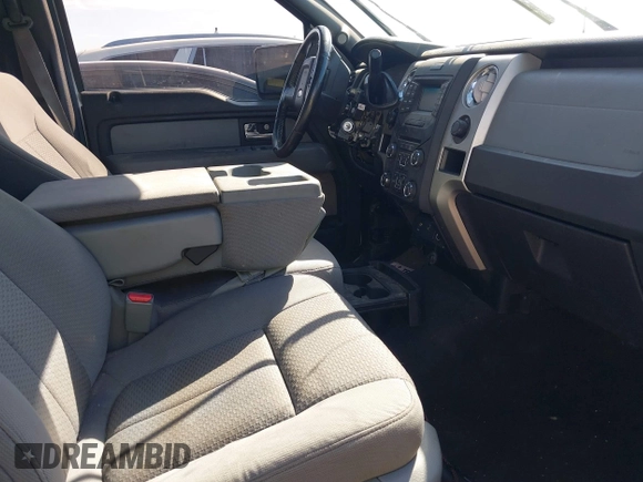 2014 Ford F-150 XL with VIN 1FTFW1EF1EFC93570, listed as a IAAI auction lot 41652787 with 265,015 mi miles. Bid and sale history available at carsss.com. Image 5.
