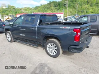 2021 Chevrolet Silverado 1500 Custom with VIN 1GCPYBEK1MZ450268, listed as a IAAI auction lot 42184650 with 30,642 mi miles and . Bid and sale history available at DreamBid. Image 3.