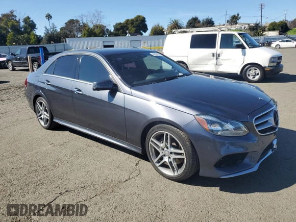 2015 Mercedes-Benz E-Class E 350 Sport with VIN WDDHF5KB9FB151550, listed as a Copart auction lot 46334015 with 102,983 mi miles and Salvage Title. Bid and sale history available at carsss.com. Image 4.