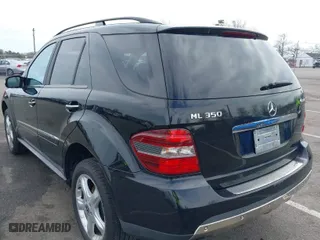 2008 Mercedes-Benz M-Class 3.5L with VIN 4JGBB86E48A389960, listed as a IAAI auction lot 41971522 with 207,274 mi miles. Bid and sale history available at carsss.com. Image 3.