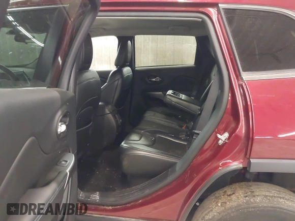 2019 Jeep Cherokee Latitude Plus with VIN 1C4PJMLX0KD185576, listed as a IAAI auction lot 40929611 with 105,546 mi miles and . Bid and sale history available at DreamBid. Image 8.