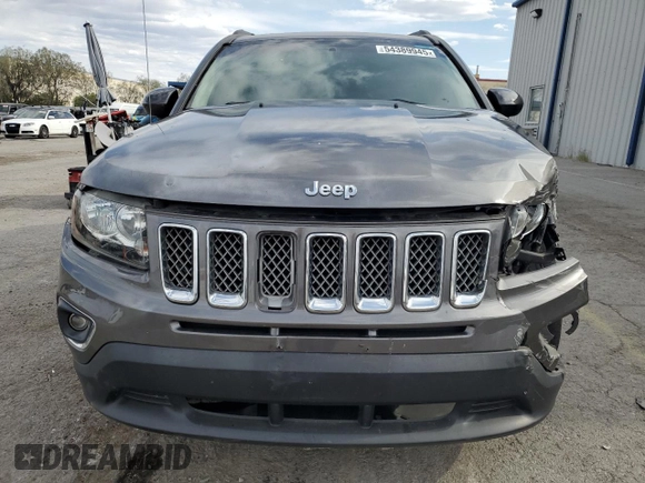 2017 Jeep Compass High Altitude with VIN 1C4NJDEB6HD192680, listed as a Copart auction lot 54389945 with 97,109 mi miles and Salvage title. Bid and sale history available at DreamBid. Image 5.