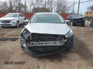 2017 Ford Focus SE with VIN 1FADP3F28HL300618, listed as a IAAI auction lot 41856517 with 35,491 mi miles. Bid and sale history available at carsss.com. Image 12.