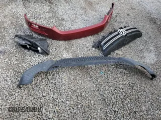 2012 Volkswagen Tiguan SE z VIN WVGAV7AX6CW002584, wystawiony jako Copart lot #56250235 z przebiegiem 153 220 mil mil oraz Szkoda całkowita • Salvage title. Historia ofert i sprzedaży dostępna na DreamBid. Obrazek 13.