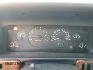 1998 Jeep Grand Cherokee Laredo with VIN 1J4GZ48YXWC299827, listed as a Copart auction lot 76898264 with 232,656 mi miles and Clean Title. Bid and sale history available at carsss.com. Image 9.