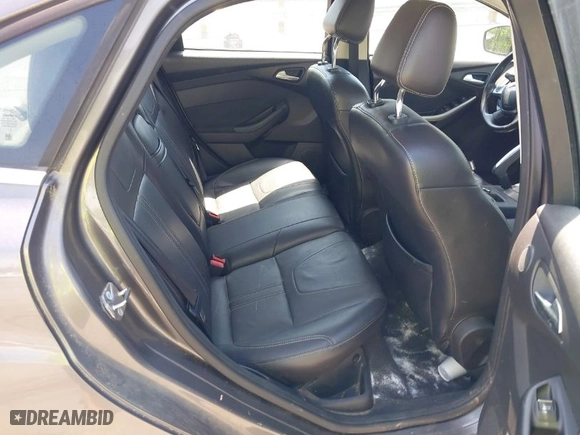 2012 Ford Focus SEL with VIN 1FAHP3H28CL282080, listed as a IAAI auction lot 42039926 with 134,785 mi miles. Bid and sale history available at carsss.com. Image 8.
