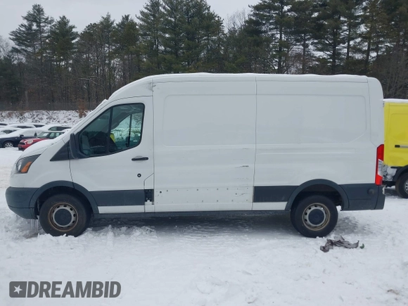 2016 Ford Transit Cargo z VIN 1FTYR2CM2GKA98918, wystawiony jako IAAI lot #41456987 z przebiegiem 51 290 mil mil oraz . Historia ofert i sprzedaży dostępna na DreamBid. Obrazek 14.