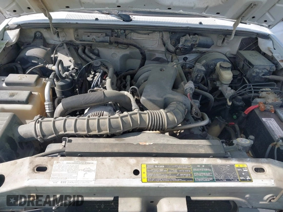 2005 Ford Ranger XL with VIN 1FTYR14U65PB02865, listed as a IAAI auction lot 42087368 with 206,011 mi miles. Bid and sale history available at carsss.com. Image 10.