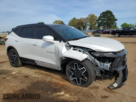 2023 Chevrolet Blazer RS z VIN 3GNKBKRS5PS168410, wystawiony jako Copart lot #49607305 z przebiegiem 30 682 mil mil oraz Szkoda całkowita • Salvage title. Historia ofert i sprzedaży dostępna na DreamBid. Obrazek 4.