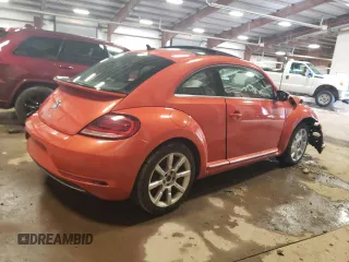 2018 Volkswagen Beetle SE with VIN 3VWJD7AT7JM707053, listed as a Copart auction lot 87116384 with 0 mi miles and Salvage Title. Bid and sale history available at carsss.com. Image 3.