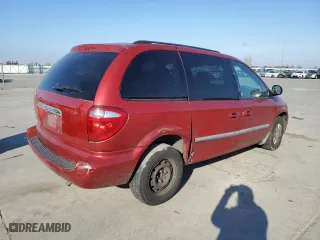 2006 Chrysler Town & Country SWB with VIN 1A4GP45R86B739536, listed as a Copart auction lot 88655735 with 200,007 mi miles and Salvage Title. Bid and sale history available at carsss.com. Image 3.