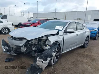 2021 Nissan Altima 2.5 SV with VIN 1N4BL4DV4MN329831, listed as a IAAI auction lot 40790688 with 96,596 mi miles. Bid and sale history available at carsss.com. Image 2.