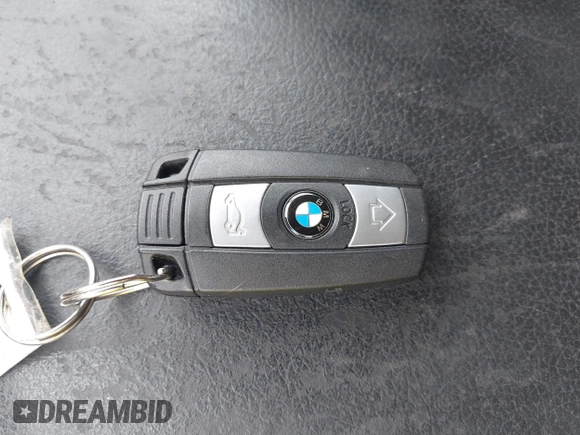 2011 BMW 3 Series 328i with VIN WBAPH5G50BNM84521, listed as a IAAI auction lot 42420705 with 124,351 mi miles and . Bid and sale history available at DreamBid. Image 11.