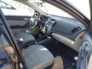 2013 Kia Forte EX with VIN KNAFU4A2XD5716268, listed as a IAAI auction lot 41836757 with 123,481 mi miles. Bid and sale history available at carsss.com. Image 5.