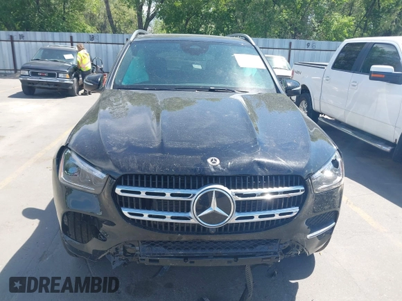 2025 Mercedes-Benz GLE 450 with VIN 4JGFB5KBXSB367572, listed as a IAAI auction lot 42397977 with 10,032 mi miles and . Bid and sale history available at DreamBid. Image 12.