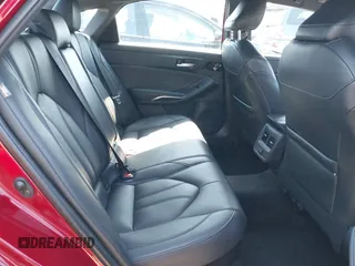 2020 Toyota Avalon Hybrid XLE z VIN 4T1J21FB6LU012708, wystawiony jako IAAI lot #42213957 z przebiegiem 60 295 mil mil oraz . Historia ofert i sprzedaży dostępna na DreamBid. Obrazek 8.