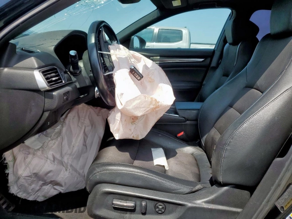 2020 Honda Accord Sport with VIN 1HGCV2F39LA012451, listed as a Copart auction lot 59361395 with 61,539 mi miles and Salvage title. Bid and sale history available at DreamBid. Image 7.