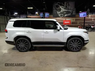 2024 Lexus GX with VIN JTJVBCDX6R5022512, listed as a Copart auction lot 42697445 with 1,651 mi miles and Salvage Title. Bid and sale history available at carsss.com. Image 1.
