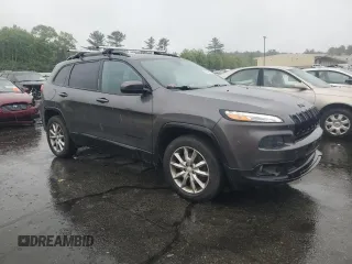 2018 Jeep Cherokee Latitude с VIN 1C4PJMCB8JD610139, выставлен на аукционе Copart как лот 57360335 с пробегом 168 820 миль миль и Списание • Salvage title. История ставок и продаж доступна на DreamBid. Изображение 4.