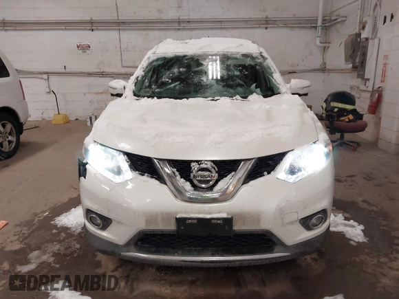 2015 Nissan Rogue SL with VIN 5N1AT2MT2FC836925, listed as a IAAI auction lot 41480969 with 152,210 mi miles. Bid and sale history available at carsss.com. Image 12.