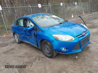 2012 Ford Focus SE with VIN 1FAHP3F26CL254085, listed as a IAAI auction lot 41901816 with 123,380 mi miles. Bid and sale history available at carsss.com. Image 1.