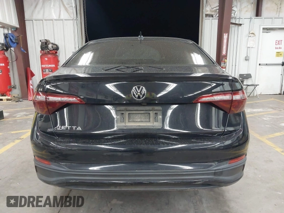 2022 Volkswagen Jetta Sport with VIN 3VWBM7BU9NM006080, listed as a IAAI auction lot 42433645 with Not provided miles and . Bid and sale history available at DreamBid. Image 15.