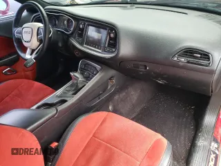 2016 Dodge Challenger R/T Scat Pack z VIN 2C3CDZFJXGH284673, wystawiony jako Copart lot #53450755 z przebiegiem 86 344 mil mil oraz Szkody całkowita. Historia ofert i sprzedaży dostępna na DreamBid. Obrazek 8.